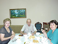 Ta sama kolacja (od lewej V-ce Starościna Żaksy, ja i Galina)