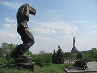 Pomnik „Matka Ojczyzna” w Kijowie 